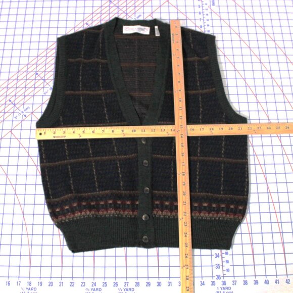 John Ashford Button-Up Wool Blend Grandpa Sweater Vest, Large - Picture 2 of 5